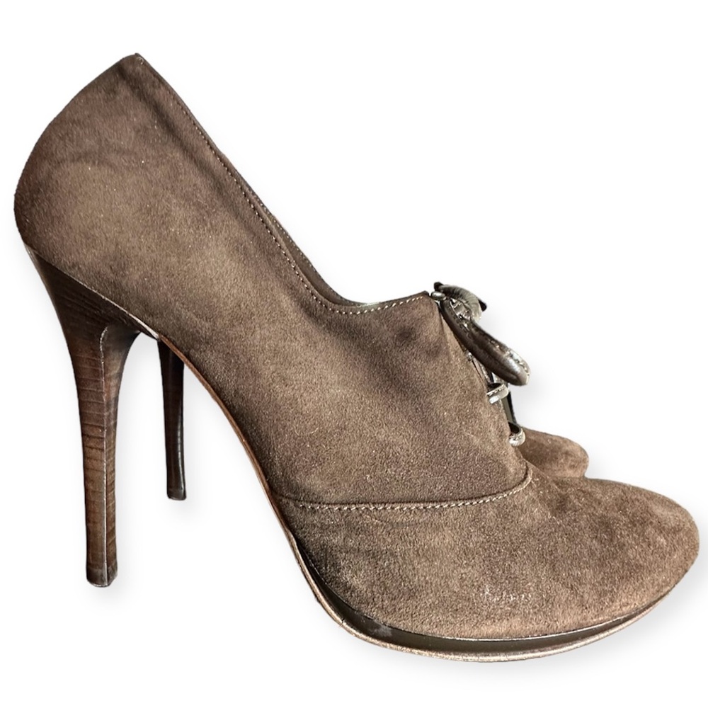 Yosh Collection Suede Rounded Toe Heels - Picture 3 of 11